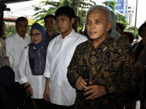  RASYID RAJASA: Wow...Kesehatannya Dipantau 7 Dokter Sekaligus