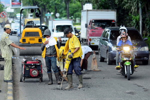  FOTO: Rp650 Miliar untuk Jalan Provinsi Jawa Barat