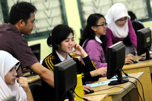  FOTO: RSBI Dihapus, Semua Warga Dapat Akses Sekolah Berkualitas 