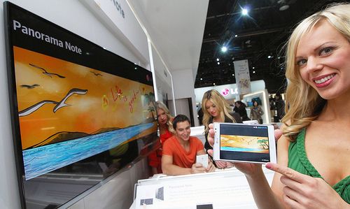  CES 2013: LG Pamerkan Fitur Panorama Note Untuk Menggambar di Smartphone