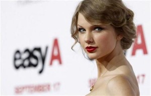  Putus Cinta, Taylor Swift Tenggak Anggur Merah 