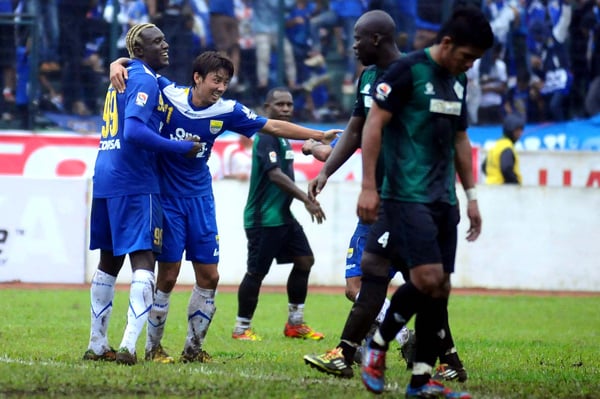  FOTO: Kenji Sumbang 2 Gol Antar Kemenangan Persib Atas Persiwa