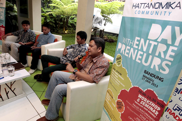  FOTO: Hattanomika Community Gelar "Day With Entre Preneurs" di CFD Dago