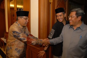  PILGUB JABAR: Kunjungi PBNU, Aher Dipuji Said Aqil Siroj