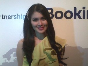  BOOKPANORAMA.COM Tunjuk Dewi Sandra Jadi Brand Ambassador