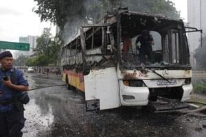  Bus Transpakuan Terbakar