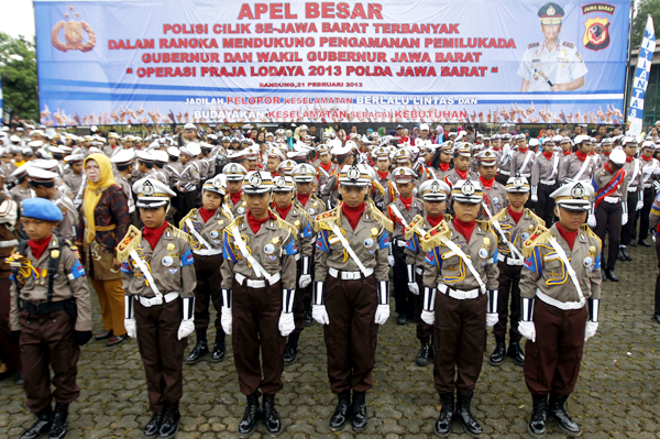  FOTO: Rekor MURI, Apel Besar Polisi Cilik Terbanyak