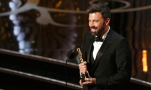  PIALA OSCAR 2013: Ang Lee Sutradara Terbaik, Argo Film Terbaik