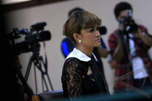  JULIA PEREZ: Sepekan Berlalu Tak Juga Ditangkap, Kejaksaan Bungkam