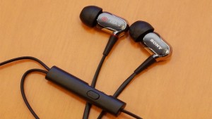  Ini Dia Headphone Jagoan SONY Terbaru, Cekidot