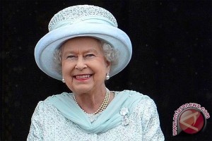  RATU ELIZABETH II Dirawat di RS karena Gejala Gastroentritis
