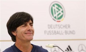  LIGA JERMAN: Pelatih Munchen Belum Akan Mundur