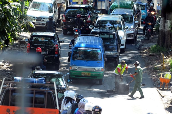  FOTO: Perbaikan Jalan Bandung Dialokasikan Rp255 Miliar