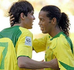  TIMNAS BRAZIL: Duet Kaka-Ronaldinho Sulit Diwujudkan