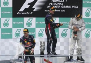  BALAP FORMULA ONE: Vettel Memimpin di Malaysia