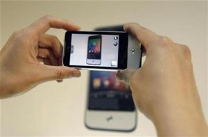  TIPS: Menggunakan Kamera Smartphone untuk Eksis di Dunia Fotografi