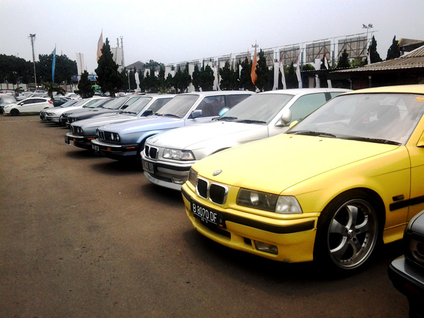  Ratusan BMW Ramaikan Bimmerday 2013   