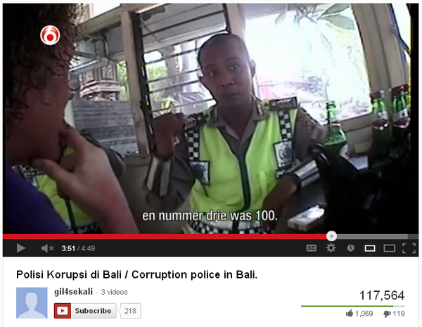  POLISI MALAK TURIS: Polri Cari Uploader Video ke YouTube