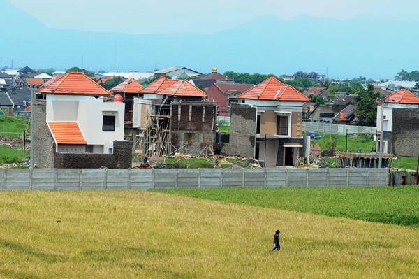  FOTO: Penjualan Rumah Mewah di Bandung Diduga Naik