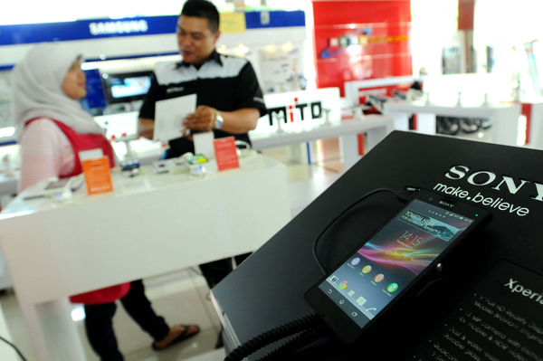  FOTO: 2013, Sony Akan Fokus Garap ‘Smartphone’