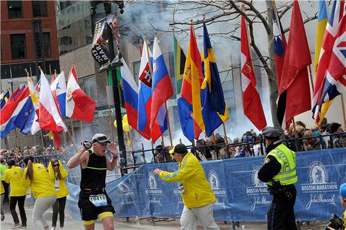  Bom Meledak Saat Lomba Lari di Boston AS, 2 Tewas