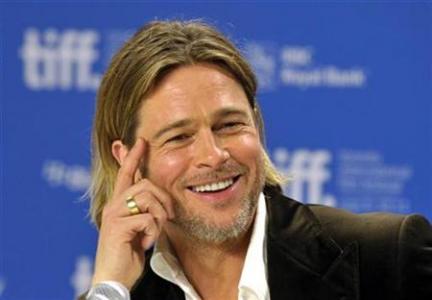  BRAD PITT: Main Film World War Z Karena Anaknya Suka Zombie