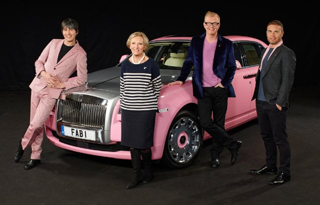  ROLLS-ROYCE: Tampil Feminim dengan Warna Pink