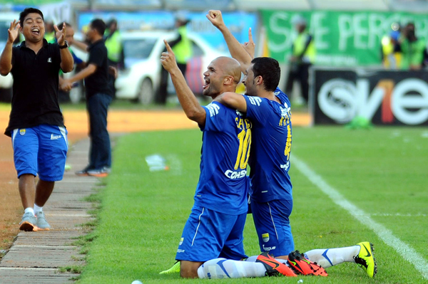  FOTO: Gol Tunggal Sergio Antar Kemenangan Persib Atas Arema