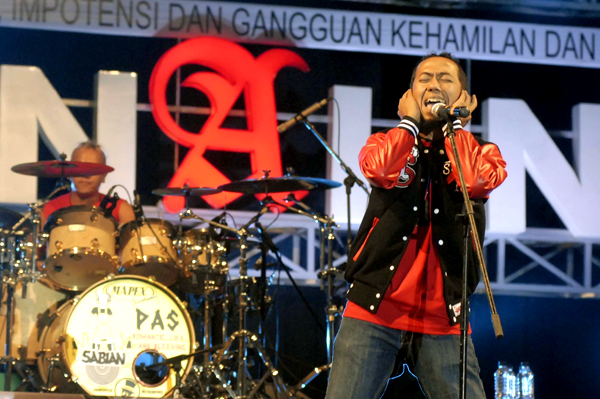  FOTO: Pas Band Panaskan Road To Soundrenaline 2013 Gasibu