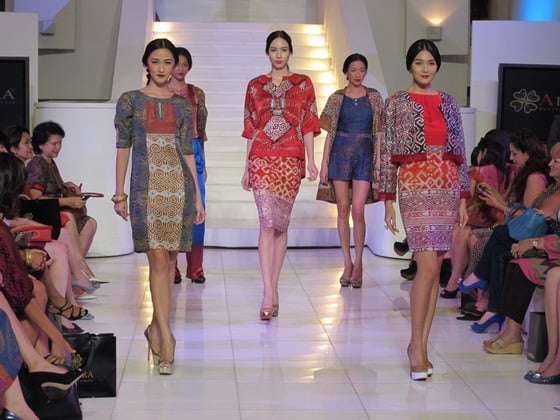  BATIK ALLEIRA: Luncurkan Koleksi 'Keren' Motif Tenun Toraja 