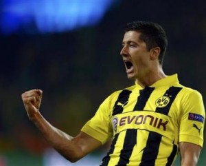  LIGA CHAMPIONS: Lewandowski akan Tampil Dingin Layani Ronaldo Cs