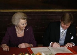  WILLEM-ALEXANDER Jadi Raja Belanda