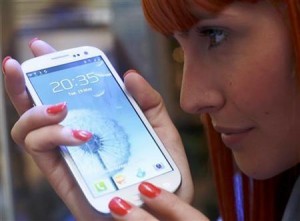  SAMSUNG GALAXY S4: Layar Diamond Pixels Jadi Salah Satu Fitur Terbaik