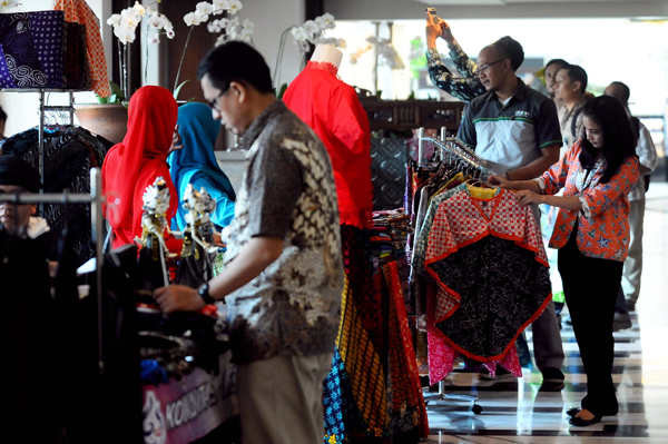  FOTO: Grand Royal Panghegar Gelar Pameran Batik Jabar