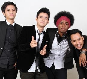  X FACTOR INDONESIA: 3 Peserta Terbaik Tampil di Grand Final