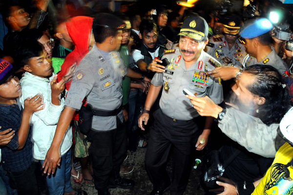  FOTO - Kapolri: Penyergapan Teroris di Bandung Rangkaian Poso