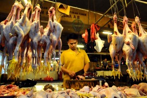  HARGA AYAM: Di Jawa Mencapai Rp16.500-Rp17.500/Kg