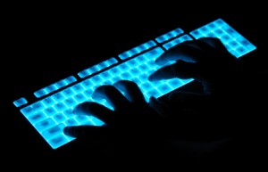  CYBER CRIME: Indonesia &amp; Malaysia Berisiko Tinggi