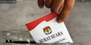  PEMILU 2014: Syarat Dukungan Kurang,1 Calon DPD Tersingkir