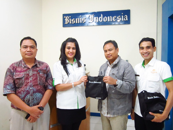  FOTO: Bisnis Indonesia Jawa Barat & Gumilang Regency Hotel Pererat Kerja Sama