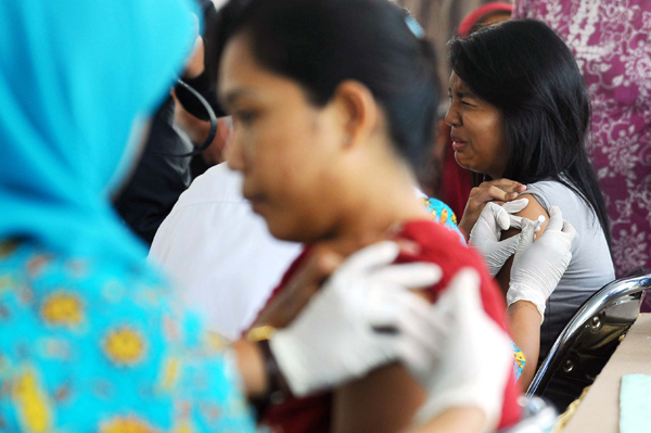  FOTO: Bio Farma Bagi-bagi Vaksin Influenza Gratis pada Warga Kota Bandung