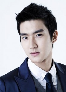  SUPER JUNIOR: Pergi ke Mal di Jakarta, Siwon Diserbu Ratusan Fans