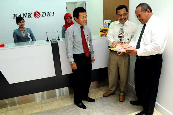  FOTO: Bank DKI Cabang Bandung Targetkan Penyaluran Kredit Rp300 Miliar