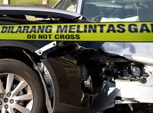  TIGA TEWAS Tabrakan Beruntun di Tol Cipularang