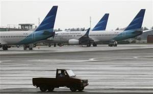  GARUDA INDONESIA Lirik Bisnis Bandara