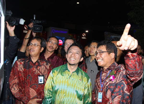  TELKOMSEL SIAGA Semarakan Indonesia Celluler Show 2013 