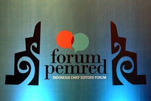  FORUM PEMRED: Jurnalis Harus Beri Kontribusi Positif