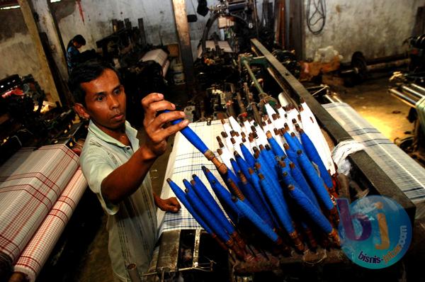  FOTO: Industri Tekstil Mulai Kewalahan Hadapi Kenaikan Harga BBM 