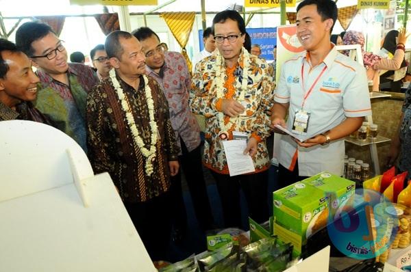  FOTO: BI Bandung & Bank bjb Gelar Bazaar Wirausaha Muda Jabar