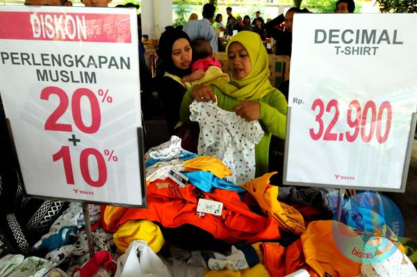  FOTO: Pemkot Bandung Gelar Bazar Murah Gandeng 35 Perusahaan Ritel